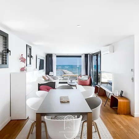 Exceptionnel Vue 360 Degres Roof Vue Clim Wifi Parking By Hc شقة *