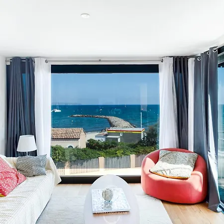 Exceptionnel Vue 360 Degres Roof Vue Clim Wifi Parking By Hc Apartment *